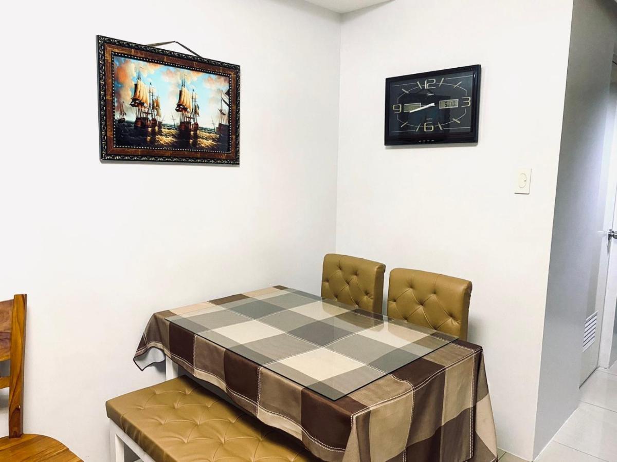 Sea 2-Br Unit With Free Parking Near Mall Of Asia Pasay Exteriör bild