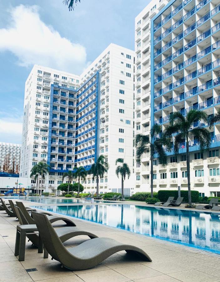 Sea 2-Br Unit With Free Parking Near Mall Of Asia Pasay Exteriör bild