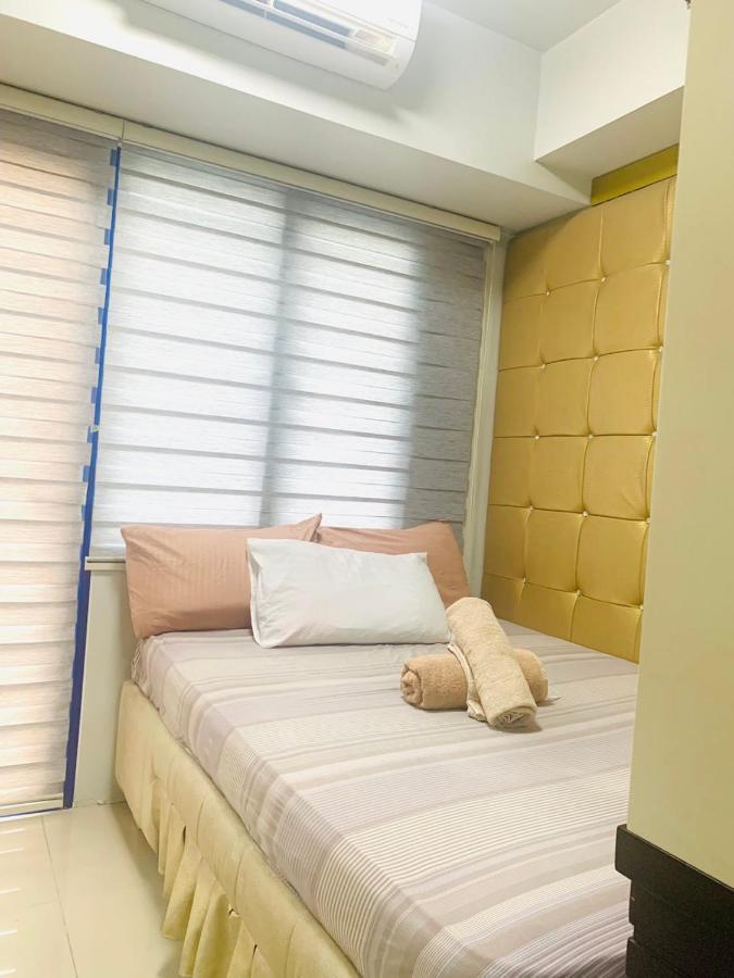 Sea 2-Br Unit With Free Parking Near Mall Of Asia Pasay Exteriör bild