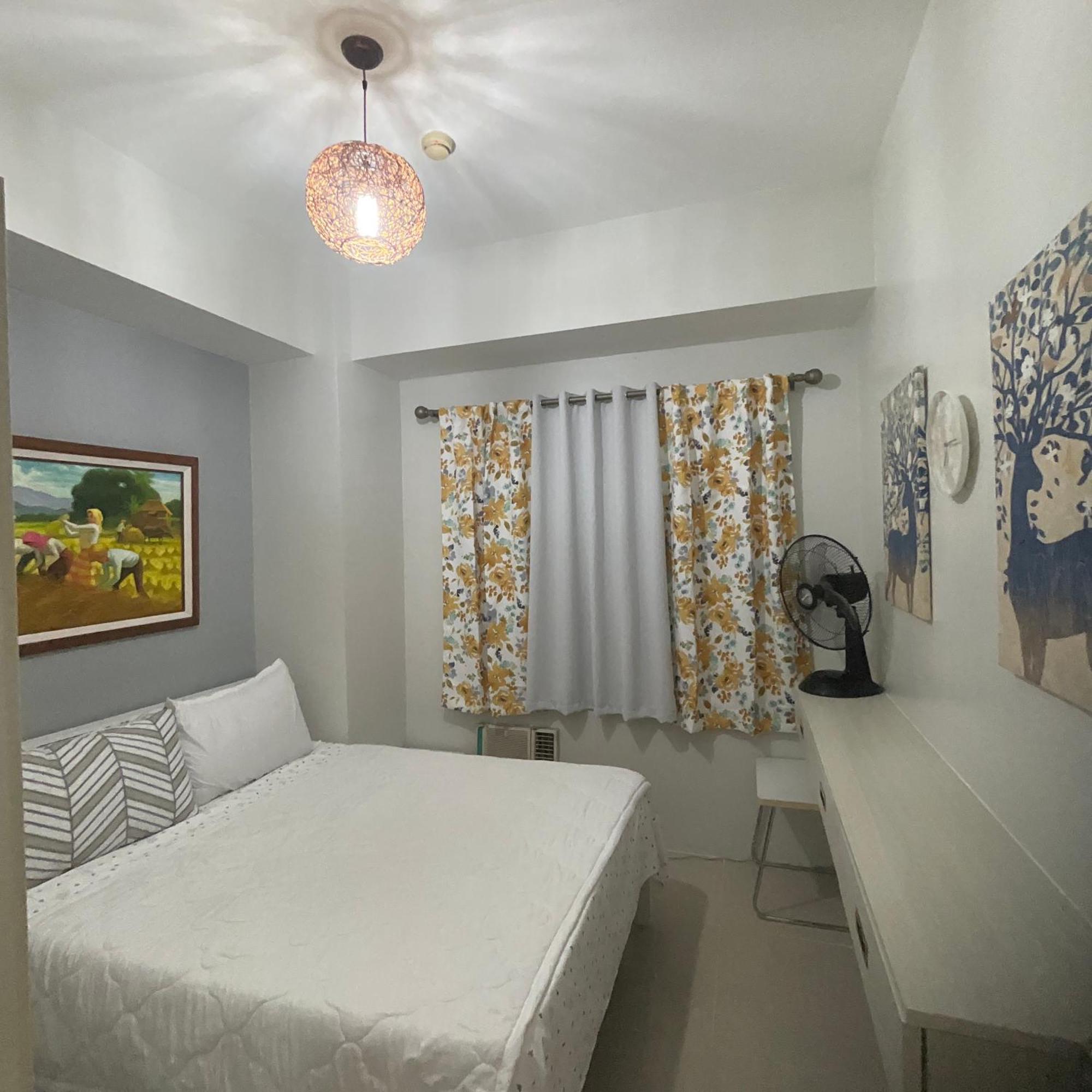 Sea 2-Br Unit With Free Parking Near Mall Of Asia Pasay Exteriör bild