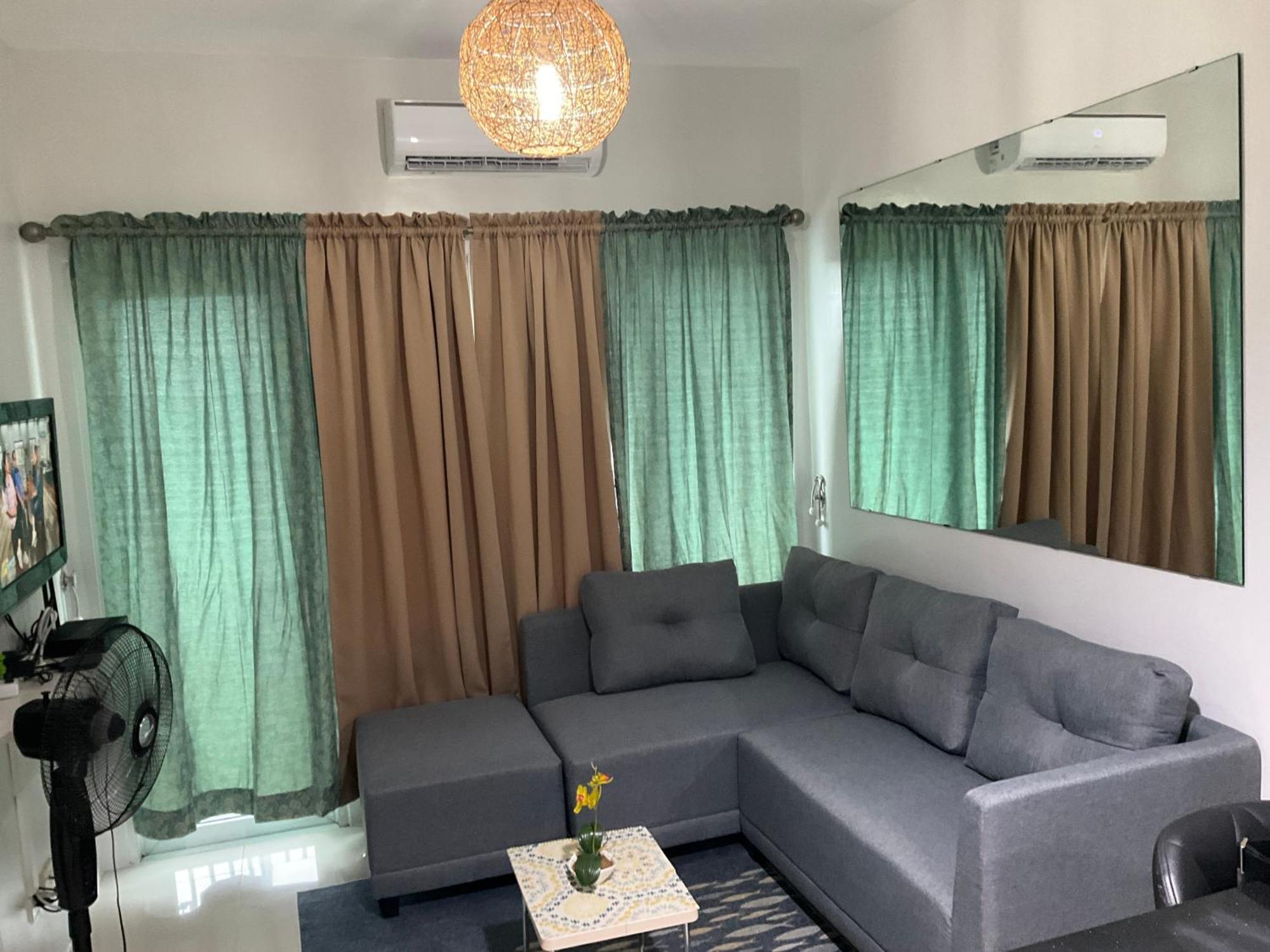Sea 2-Br Unit With Free Parking Near Mall Of Asia Pasay Exteriör bild